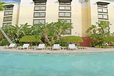 هتل Springhill Suites By Marriott Tampa Westshore