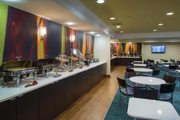 هتل Springhill Suites By Marriott Williamsburg