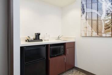 هتل Springhill Suites By Marriott Williamsburg