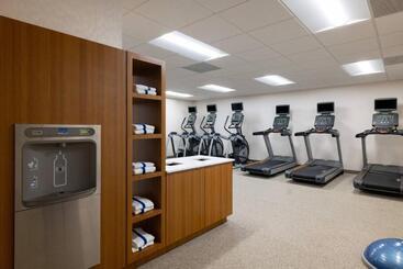 هتل Springhill Suites By Marriott Williamsburg
