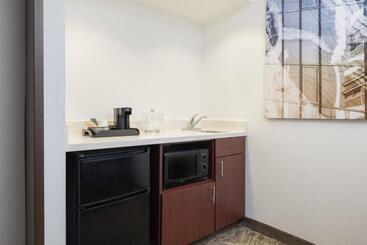 هتل Springhill Suites By Marriott Williamsburg