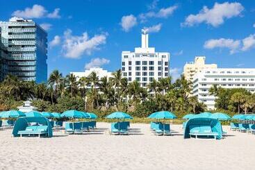 The Palms Hotel & Spa