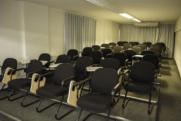 اقامتگاه Rede Andrade Coimbra