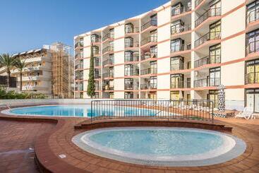 RT Apartamentos Guinea - Playa del Inglés