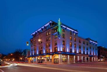 The Plaza Hotel Downtown, Trademark Collection By Wyndham