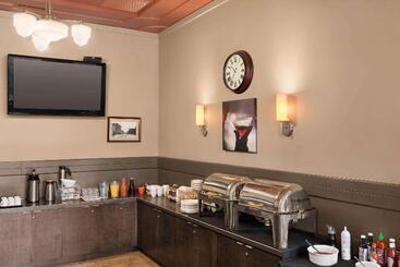 The Plaza Hotel Downtown, Trademark Collection By Wyndham