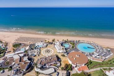 Vale Do Lobo Resort