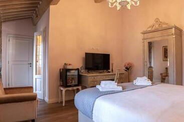تختخواب و صبحانه Villa La Preziosa