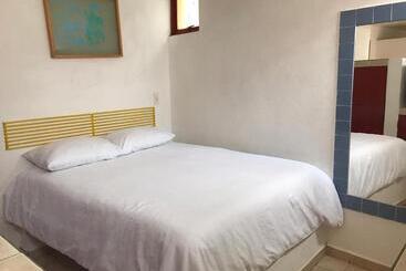 هتل Inmotega   Suites Tg