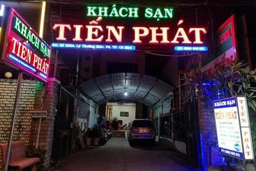 هتل Khách Sạn Tiến Phát