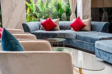 Ramada Hotel & Suites By Wyndham Halong Bay View