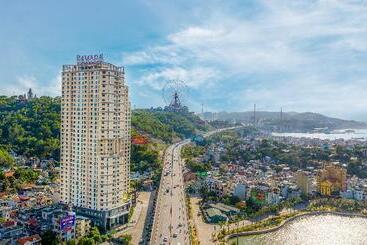 Ramada Hotel & Suites By Wyndham Halong Bay View