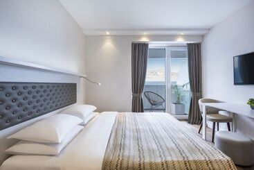 Alliance Palace Batumi 37