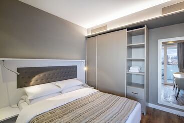 Alliance Palace Batumi 37