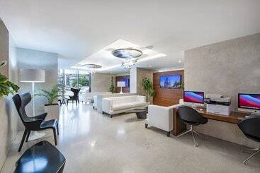 Alliance Palace Batumi 37