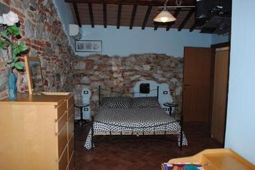 تختخواب و صبحانه Podere San Paolo