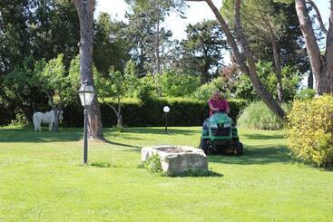 تختخواب و صبحانه Podere San Paolo