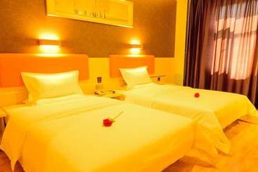 בית מלון כפרי 7days Premium Shihezi Development Zone Branch