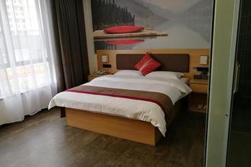 Thank Inn Chain Hotel Guangdong Huizhou Huidong County Bigui Garden Shili Yintan Store