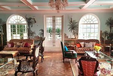 Отель The Glenburn Penthouse