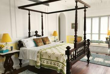 Отель The Glenburn Penthouse