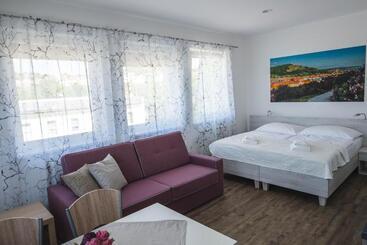 پانسیون Apartmány Pemag Mikulov