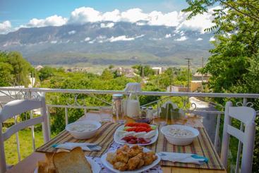 پانسیون Tearra Guesthouse