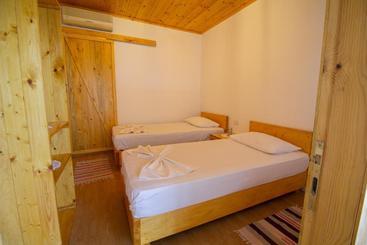 پانسیون Tearra Guesthouse