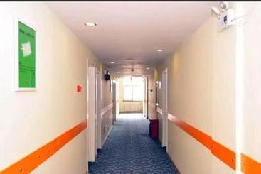 هتل 7days Inn Ji`nan Railway Station Jingyi Road 4th