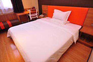 هتل 7days Premium Ji`nan Luokou Clothing City Wuying Hill North Road