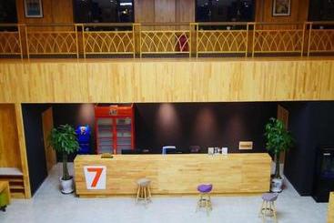 هتل 7days Premium Jiuquan Wanda Branch