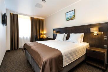 Adoryal Hotell