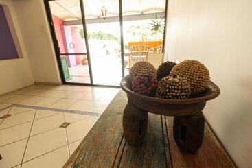 هتل Boutique Casa Copal