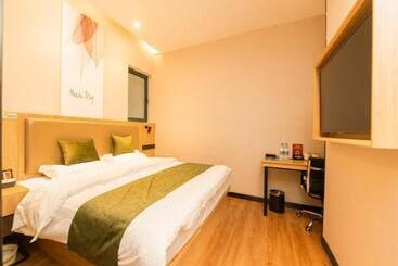 هتل Greentree Inn Nanjing Lukou Airport
