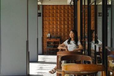 호텔 Jw Naungan Coliving