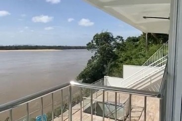 هتل Orla Do Rio Branco
