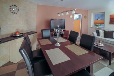 پانسیون Boutique Hotel Upgrade