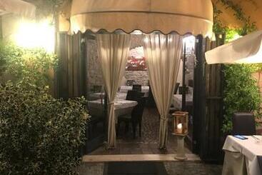 پانسیون Affittacamere La Piazzetta