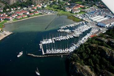 פנסיון Lägenhetshotell Varvet