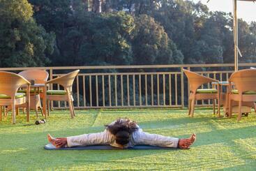 Yog Wellness Resort & Spa By Amritara