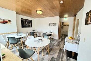 تختخواب و صبحانه City Center Hotel Garni Cuxhaven