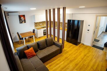 هتل Bliss Inn Tunari