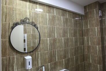 هتل Bliss Inn Tunari