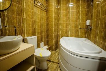 هتل Bliss Inn Tunari