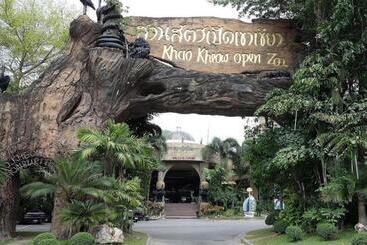 هتل Oyo 939 69 Resort