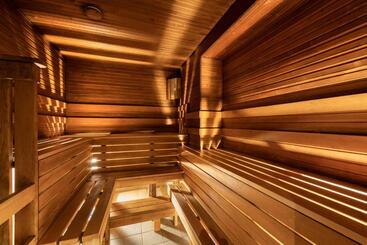 U11 Hotel & Spa