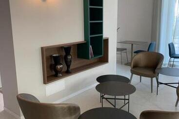 Ht Hotel Trieste