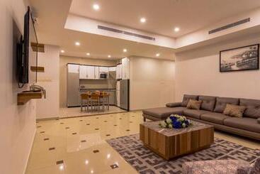 Nukhbat Al Makan Apartment