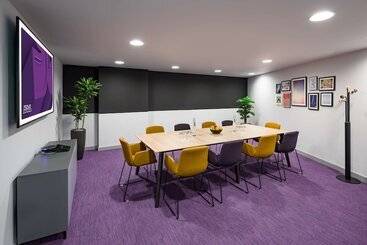 Yotel London City