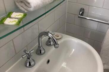 Adelaide Airport Motel